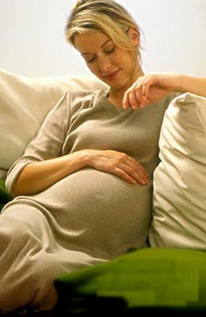 ���߹�����Ů��ӭ�������С�