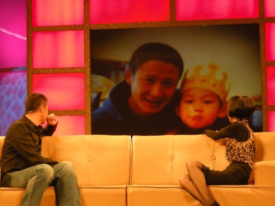 �Ź�ǿ������Ƭ���ع� �ȸ�������³ԥ��Լ��