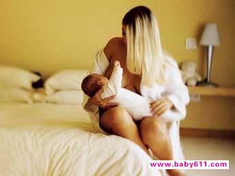 初乳很稀薄 宝宝能吃饱吗?