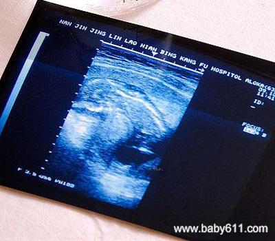 ����Լ�����������Ů��