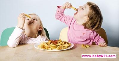 ��ֹ�������죬����ʳ��Ҫ�ٳ�