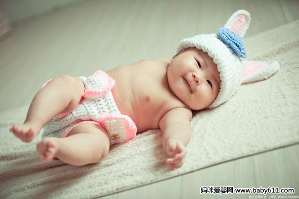 챦