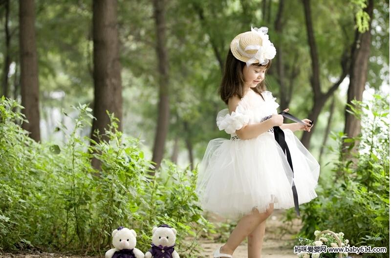 �ʼ�С����