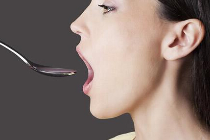 产褥期为何易出现腹胀与便秘