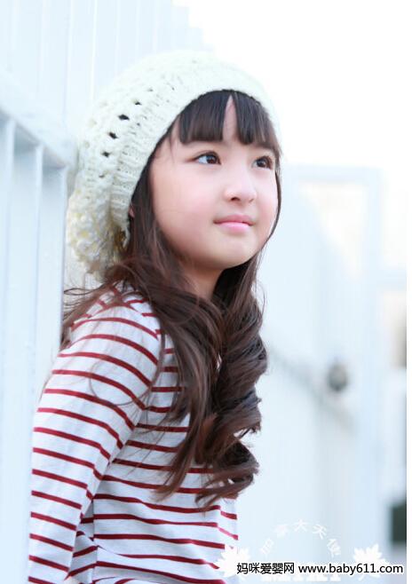 ����ɫС����