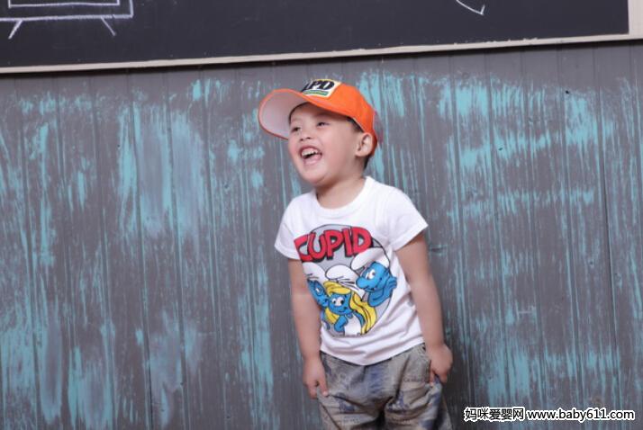 ���ı���