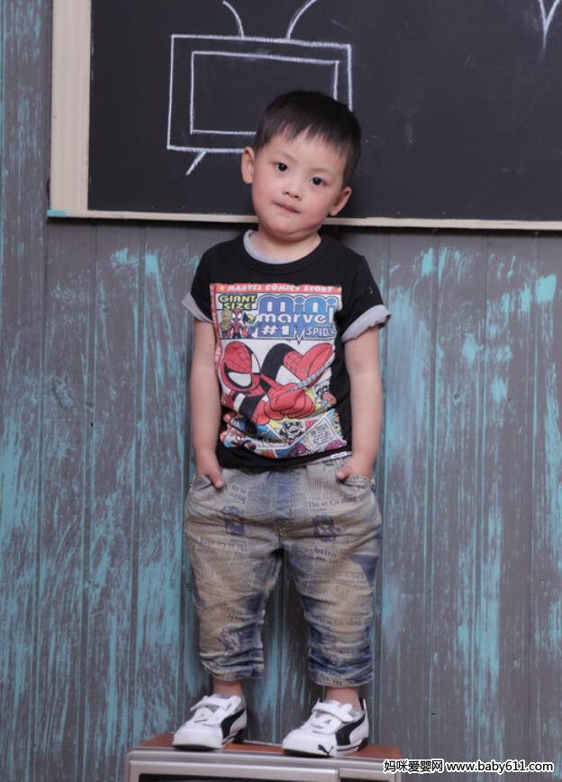 ���ı���