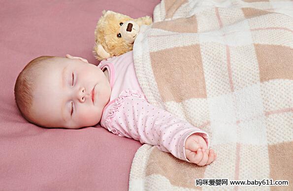 冬季 宝宝睡觉护理的6个技巧