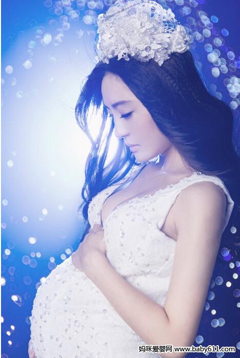 ��8�����µ���Ƭ