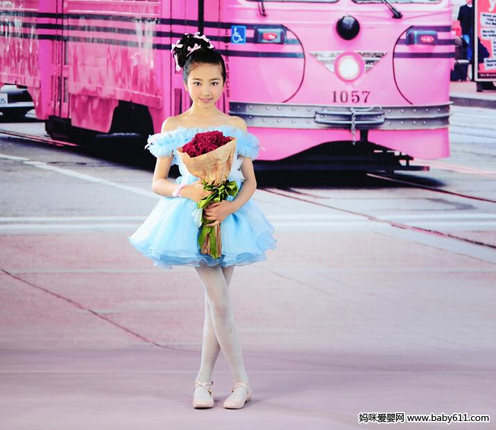 �ഺ����Ů