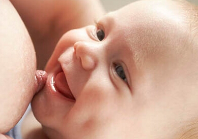 母乳可降低宝宝患肥胖等慢性病风险
