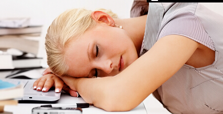 睡姿不正确或致女性不孕