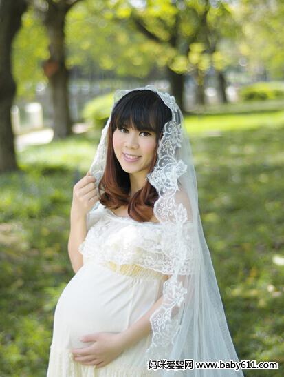 ר����������