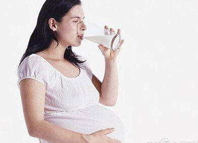 һ���к�ʱ���и��̷ۺ�?