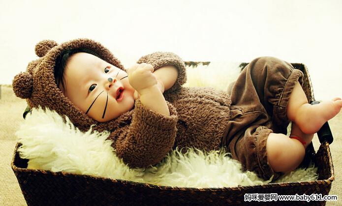 ����100��С����