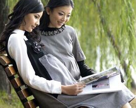 孕妇应该如何选购适合自己的衣物?