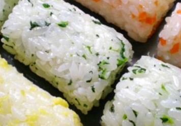 儿童菜谱蔬菜类:蔬菜饭团寿司卷 - 儿童菜谱蔬