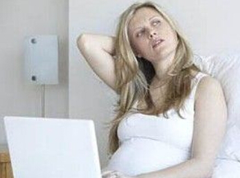 孕妇别和电脑太亲密