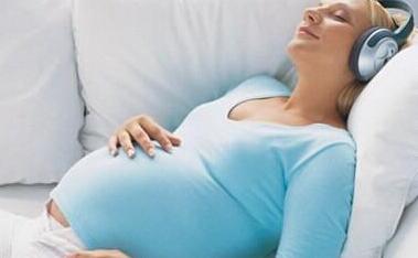 为胎教创造一个良好的环境