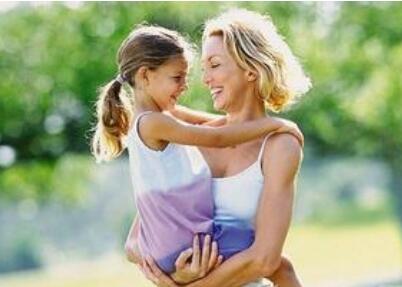 家庭和睦助孩子健康成长