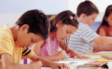 同伴交往促进幼儿发展