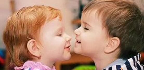 如何打开孤僻小孩儿的社交之窗