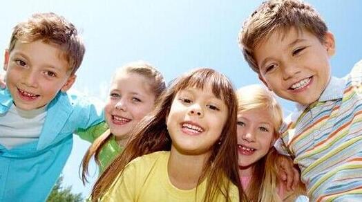 如何锻炼孩子的交际能力?