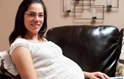 ���ڰ����и���ǰ3���±������¶�