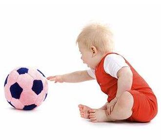 5种游戏锻炼手指让孩子更聪明