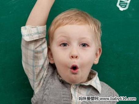 ��Ϸ���׶����̷�չ����̽��