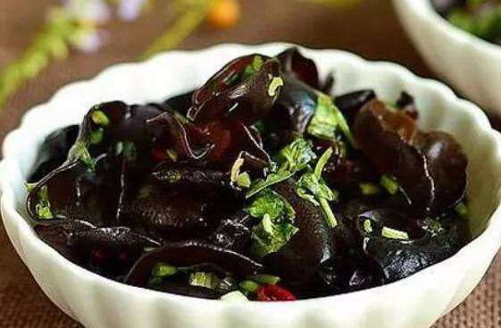 ����ľ��