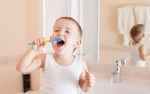 给学龄前儿童挑选牙刷的注意事项
