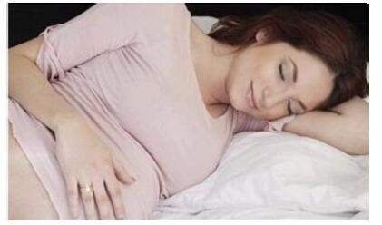 ˯������Ӱ��̥������ �и�˯���Ϊ��