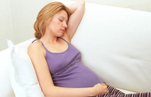 准妈妈压力过大会影响到胎儿