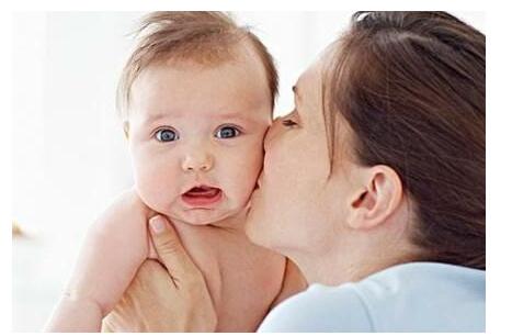 小儿便秘这样调整饮食结构