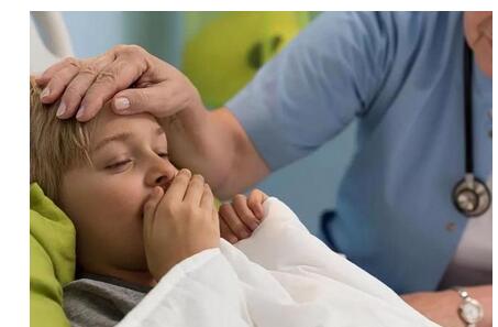 宝宝这样咳嗽需要及时就医