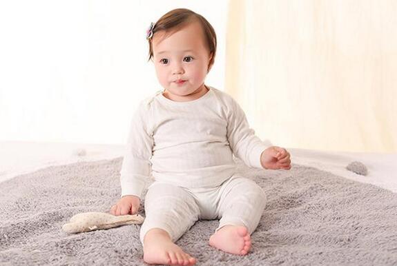 给婴儿选内衣的方法,宝爸宝妈赶紧收好