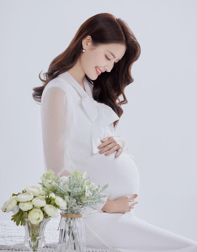 �������и���