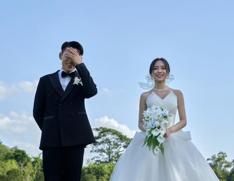 简单韩式婚纱