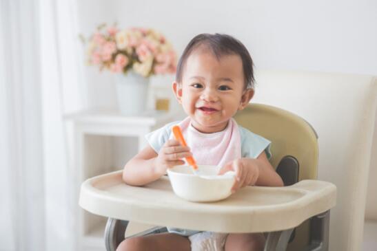 三种不当的喂养方式，会让宝宝越吃越瘦！