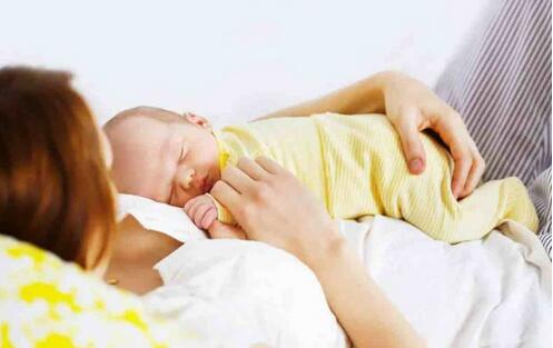牢记宝宝十个夜间护理技巧，健康成长发育更全面！