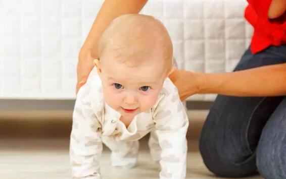 整理满月宝宝的20个护理要点,妈妈们不再手忙脚乱!