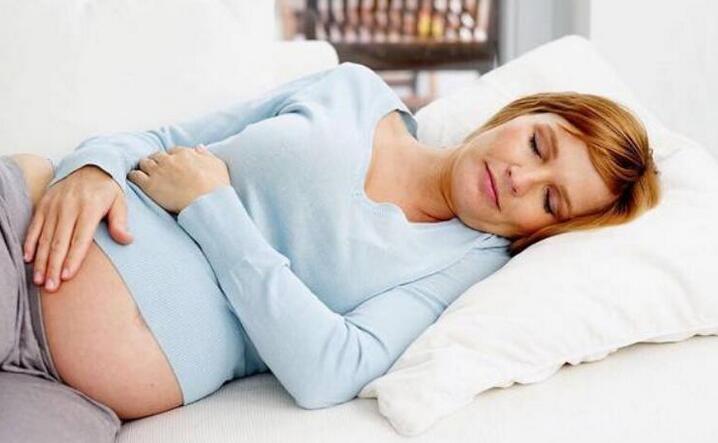 �����ڣ�����˯��һ�����������и�ӵ�к�˯�ߣ�