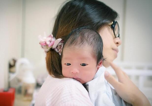 ���ָ�ĸ���׷��������������ǧ���ȿӣ�Ӱ�챦��������