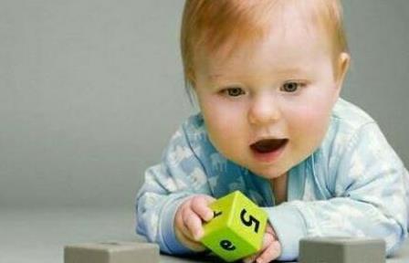 0-1月宝宝潜能开发指南:5大能力轻松培养