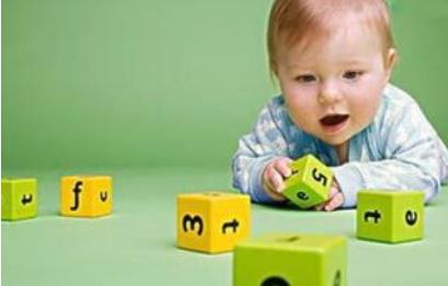 《智力开发:点亮思维的星辰》