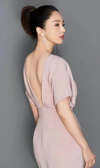 ����Ů����Щ����Ц�����ǰ����ź�